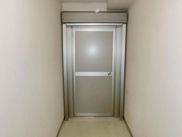事務所ドア改修　アルミ片開き框ドア　名古屋市名東区